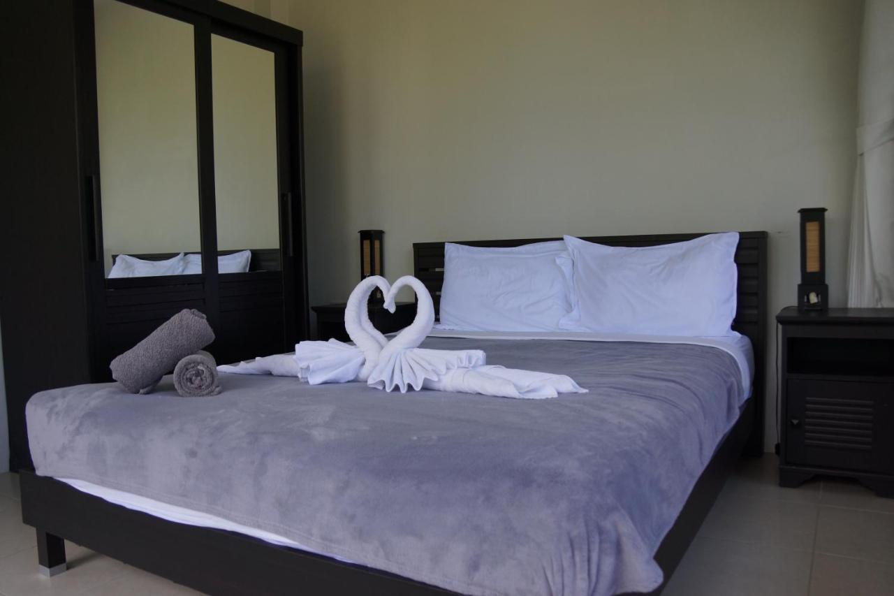 Twin Villas Apartment With Swimming Pool For 2 Houses Wok Tum Bagian luar foto